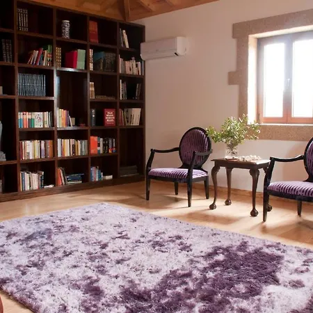 Farma Quinta Da Dinha Oliveira de Azemeis